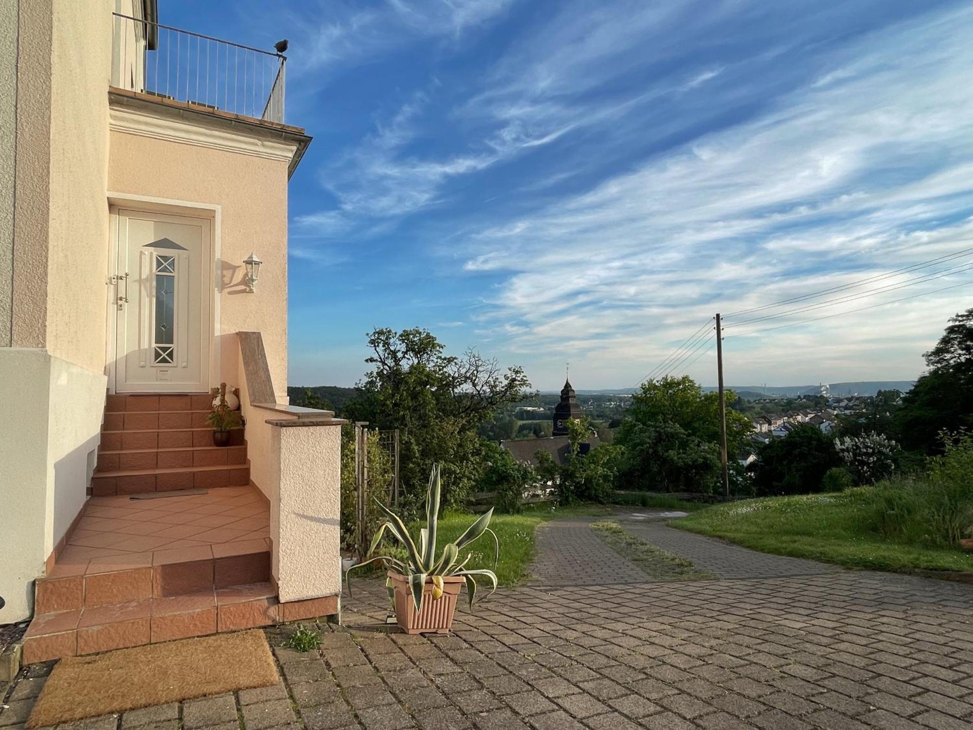 Villa Ueberblick Nalbach Buitenkant foto