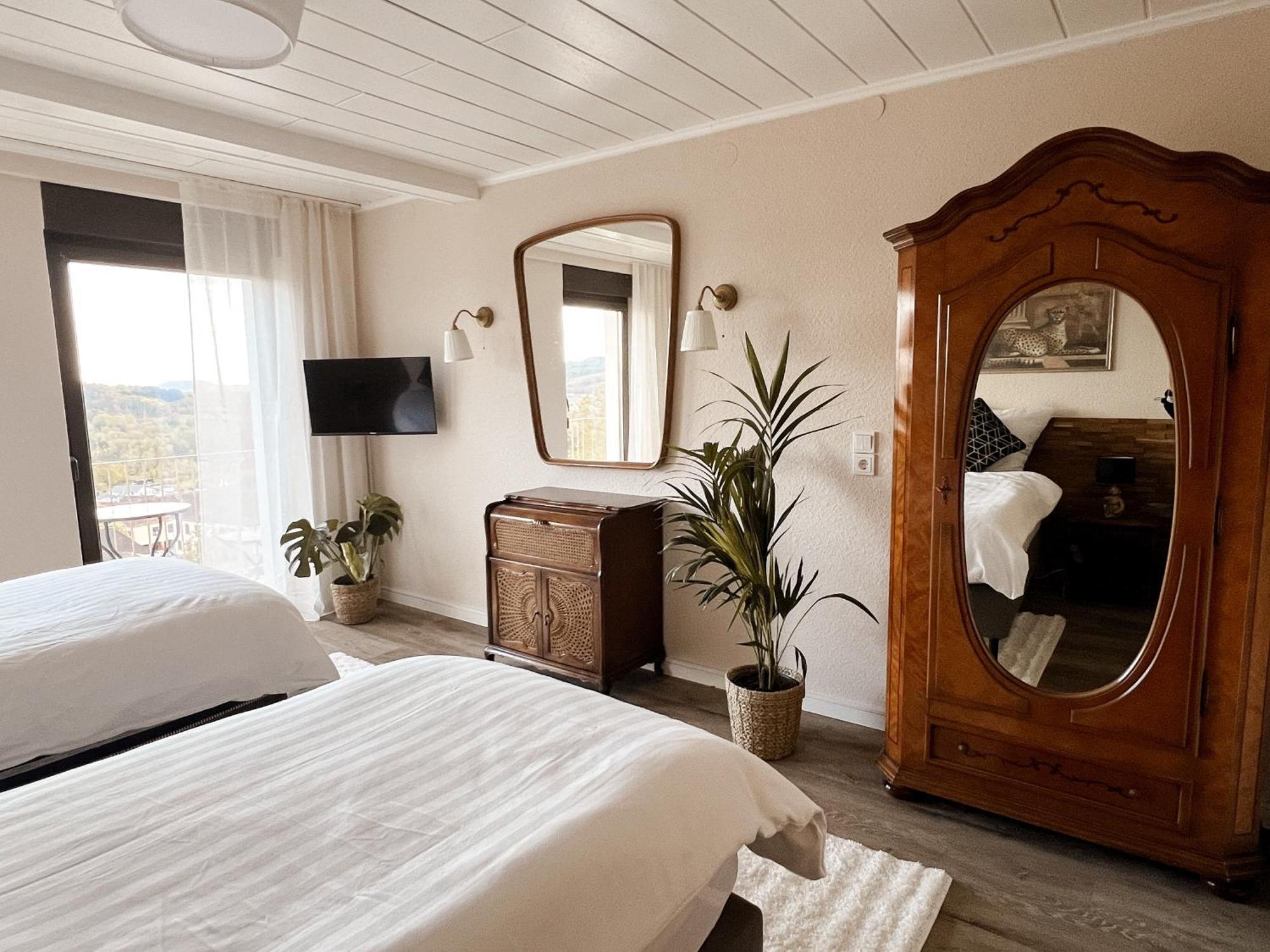Villa Ueberblick Nalbach Kamer foto