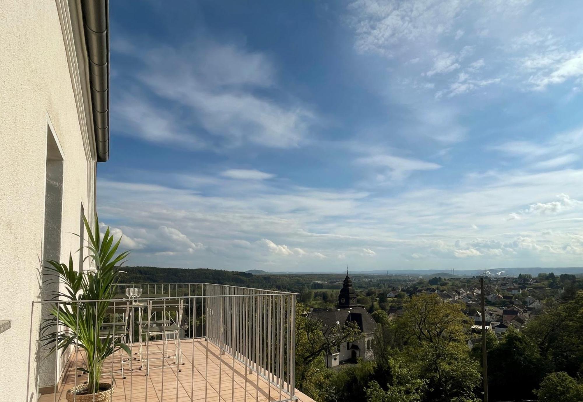 Villa Ueberblick Nalbach Buitenkant foto